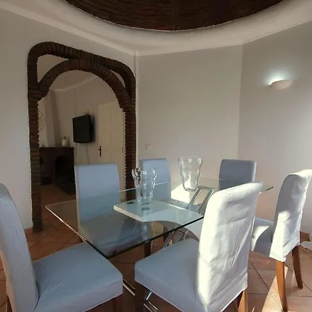 Na With Private Pool And Close To The Gale (Albufeira)