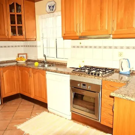 Hotel Na With Private Pool And Close To The Gale (Albufeira)
