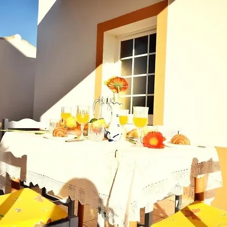 Na With Private Pool And Close To The Gale (Albufeira)